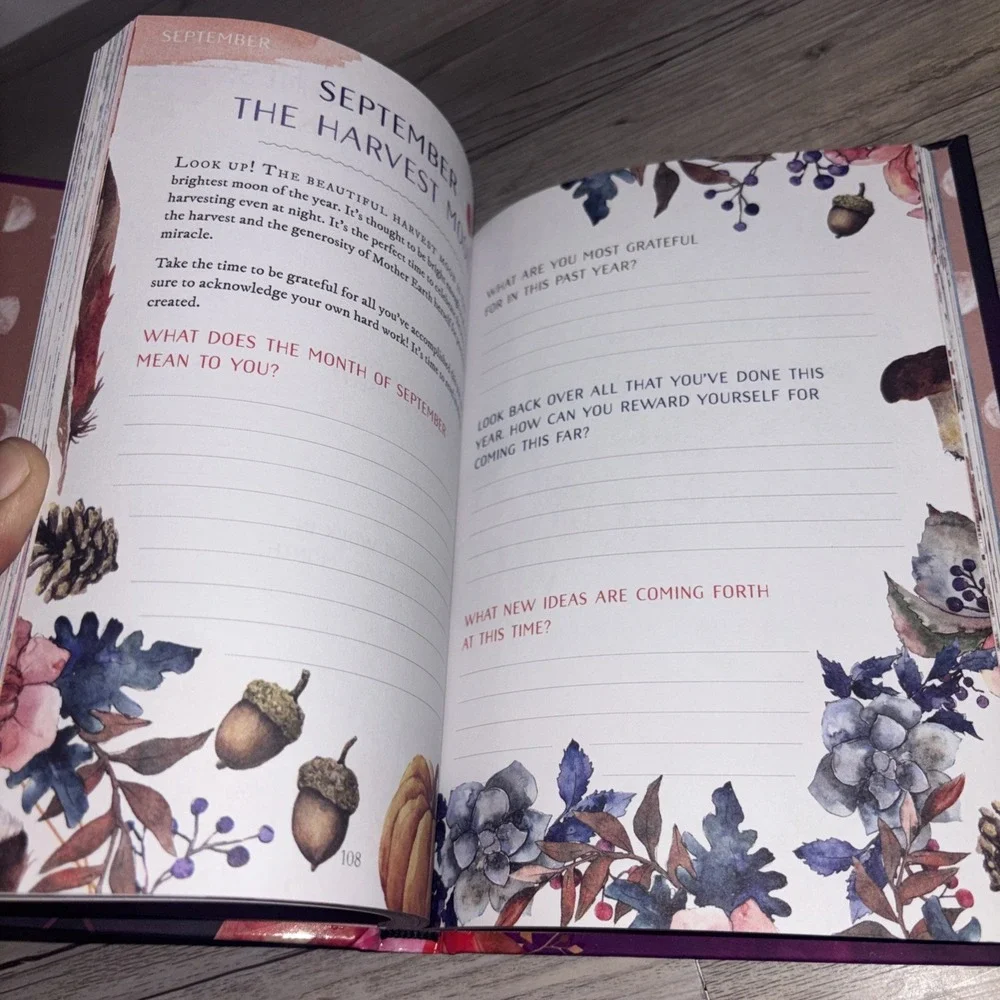 Mindful Witch : A Daily Journal for Manifesting a Truly Magickal Life by Jenn...
